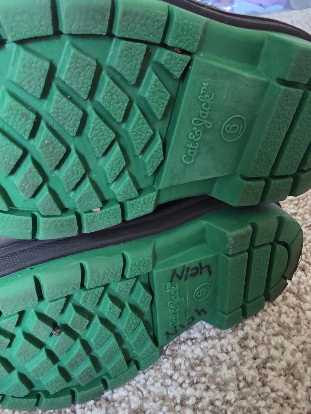 Cat And Jack Toddler Winter Boots - Size 6